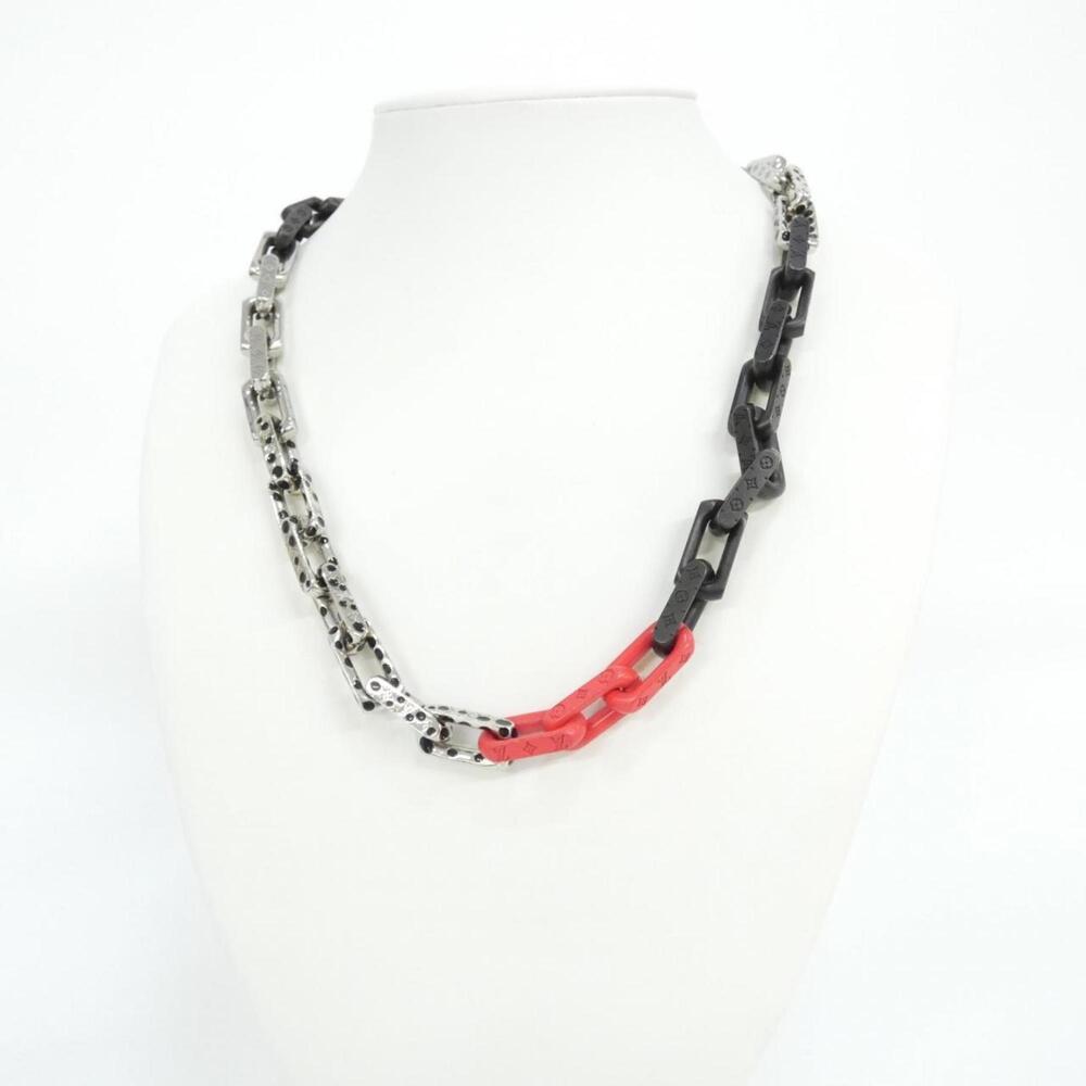 LOUIS VUITTON Black Monogram Necklace - Picture 5 of 5